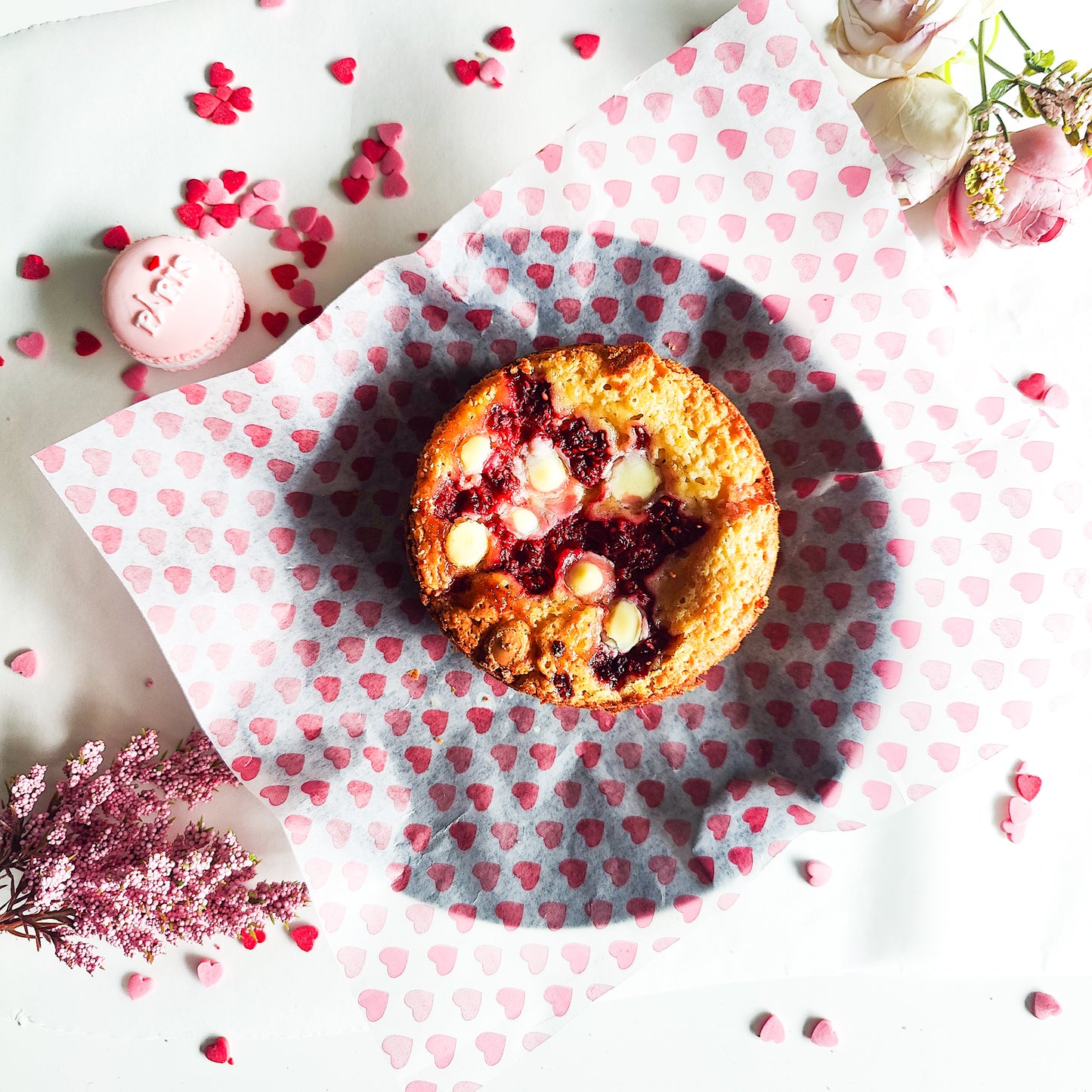 RASPBERRY & WHITE CHOCOLATE BLONDIE